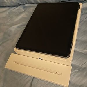 - iPad Air 4th Gen 64GB Sky Blue. (Comes w/ 2nd Gen Apple Pen + 2yr Apple Care)